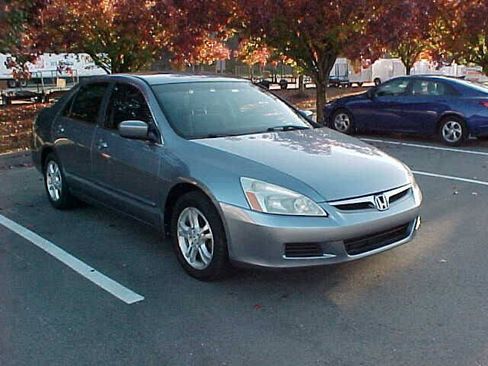 Used 2007 Honda Accord SE image 24