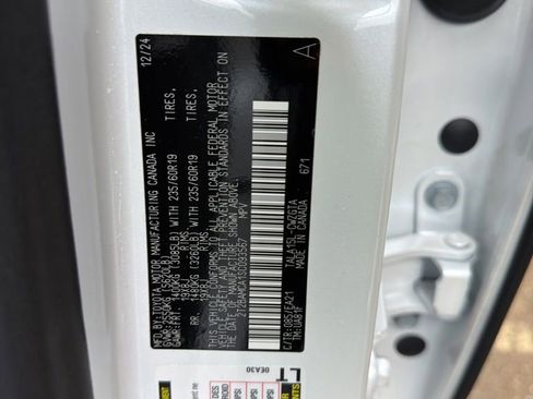 Used 2025 Lexus RX 350 Premium image 10