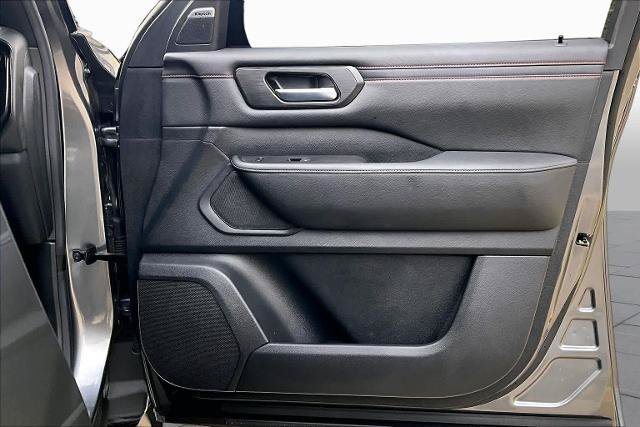 Certified 2026 Nissan Armada PRO-4X w/ Captain's Chari Seat Package AWD/4WD image 22
