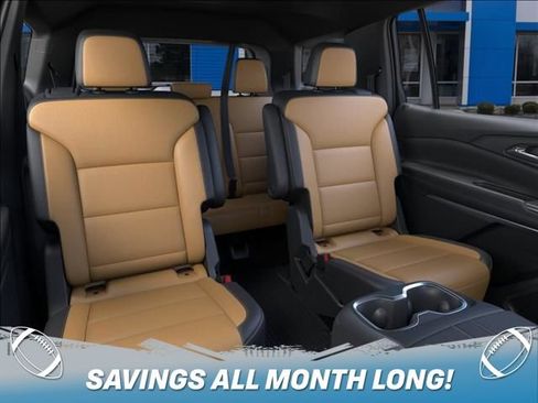 New 2027 Chevrolet Traverse Z71 w/ Driver Confidence Package AWD/4WD image 17