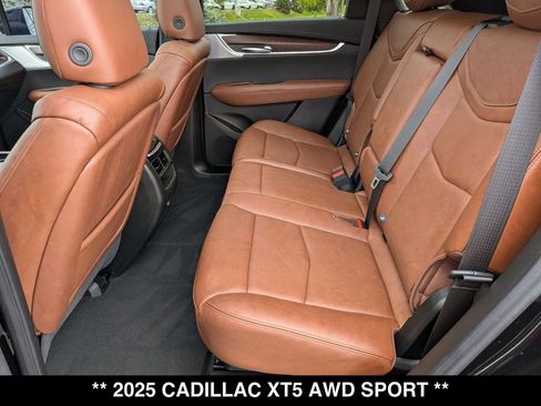 Used 2025 Cadillac XT5 Sportv w/ LPO, Red Accent Package AWD/4WD image 3
