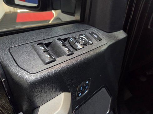 Used 2020 Ford F450 Lariat w/ Lariat Value Package image 34