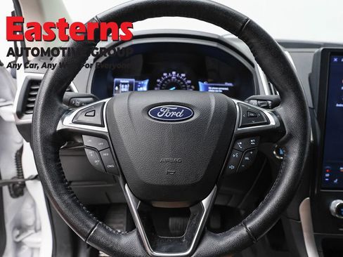 Used 2023 Ford Edge SEL AWD/4WD image 10