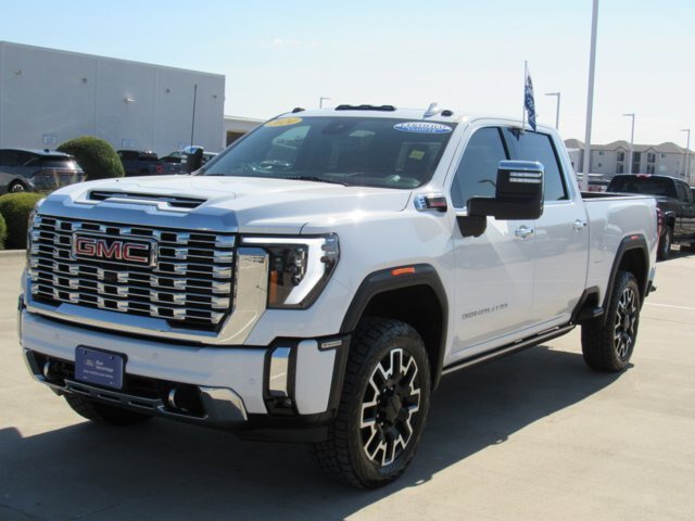 Used 2024 GMC Sierra 2500 Denali w/ Denali Reserve Package AWD/4WD image 2