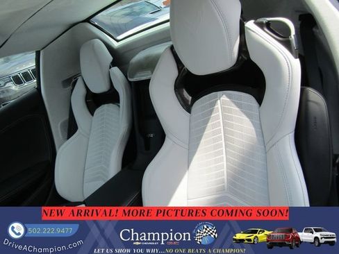 Used 2023 Chevrolet Corvette Stingray Premium Conv w/ Z51 Performance Package RWD image 6