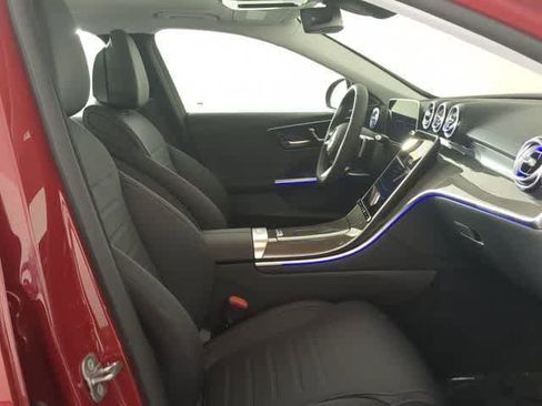 Used 2025 Mercedes-Benz C 300 4MATIC Sedan image 23