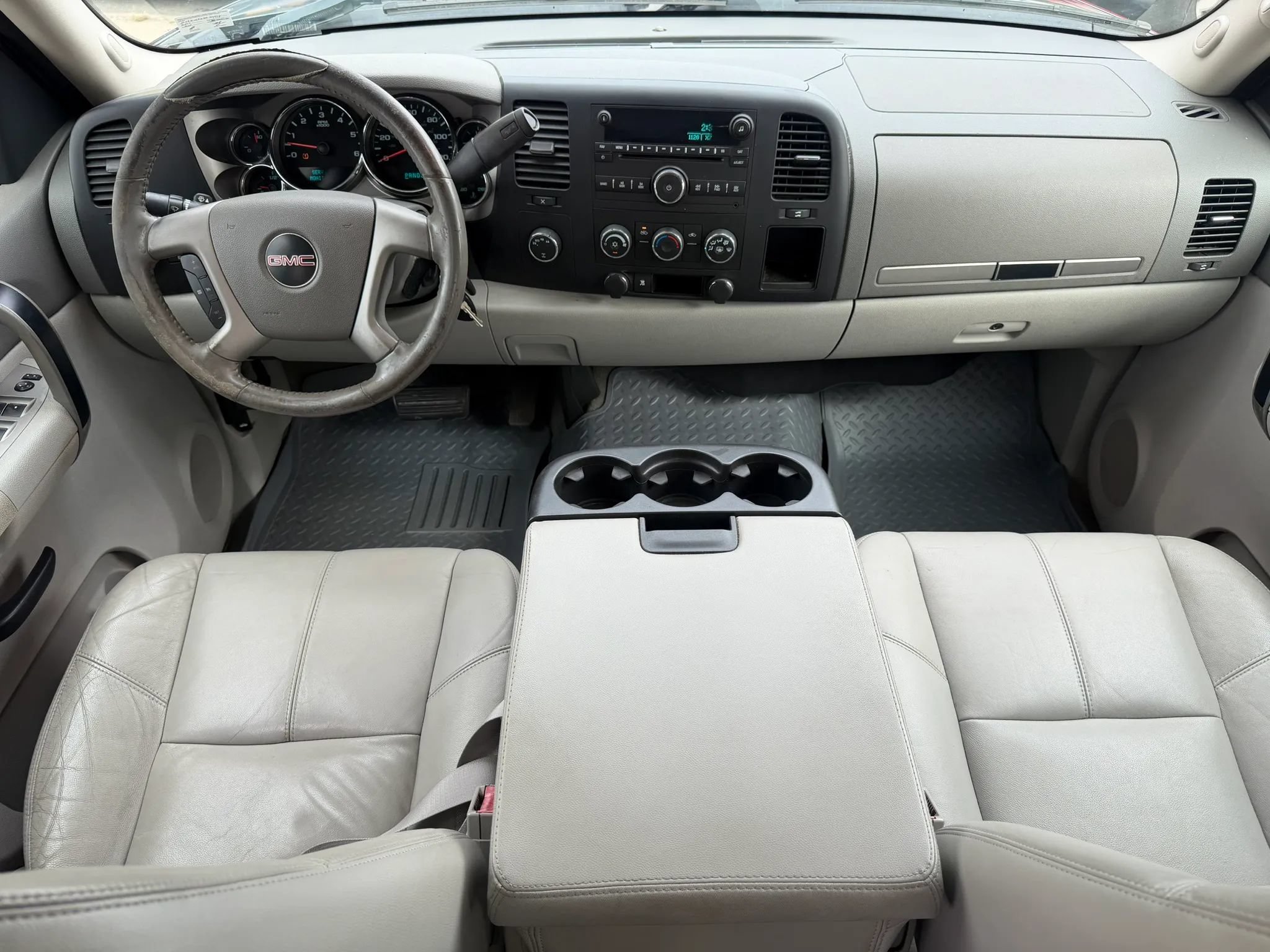 Used 2008 GMC Sierra 1500 SLE w/ Power Pack Plus AWD/4WD image 14