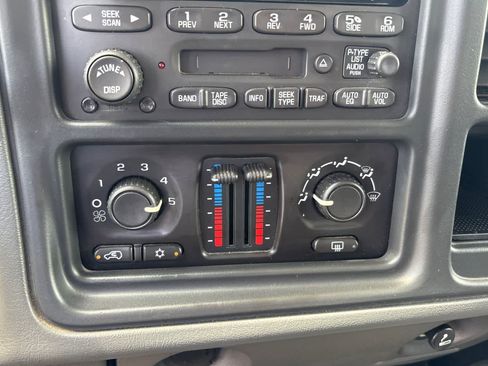 Used 2003 GMC Sierra 2500 SLE RWD image 19