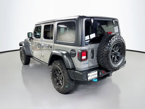 Used 2023 Jeep Wrangler Unlimited w/ Cold Weather Group AWD/4WD image 9