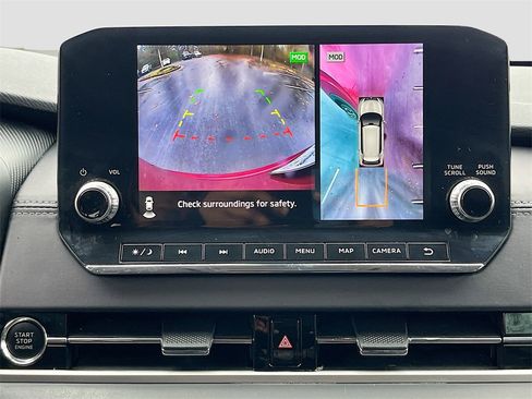 Used 2023 Mitsubishi Outlander SE image 12