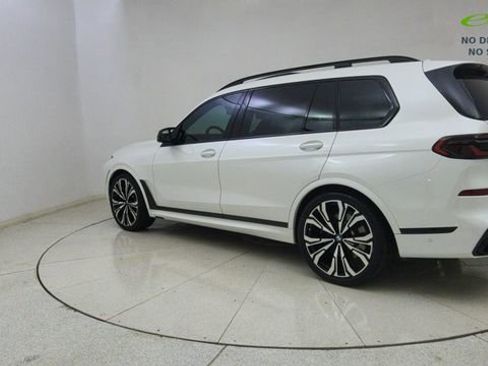 Used 2025 BMW X7 M60i AWD/4WD image 74