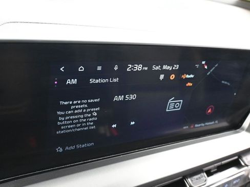 Used 2025 Kia Telluride S FWD image 22