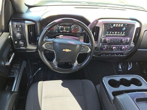 Used 2017 Chevrolet Silverado 1500 LT w/ Midnight Edition AWD/4WD image 17