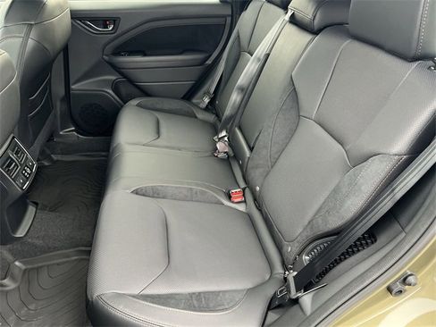 New 2025 Subaru Forester Touring image 32