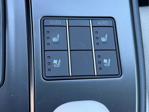 New 2025 Lexus UX 300h FWD image 19