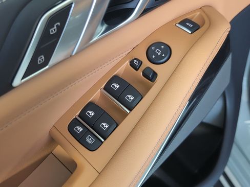 New 2026 BMW X7 xDrive40i w/ Executive Package image 22
