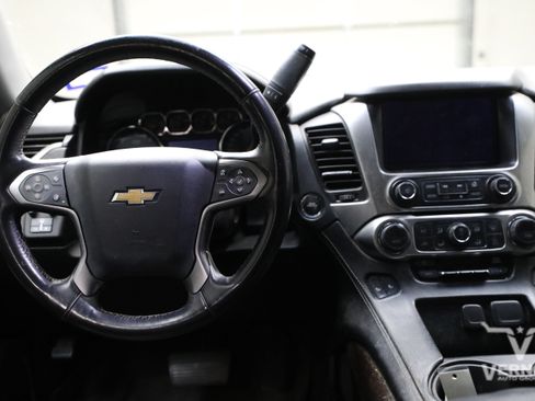 Used 2016 Chevrolet Tahoe LT w/ Luxury Package RWD image 8