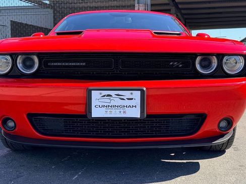Used 2018 Dodge Challenger R/T Plus image 3