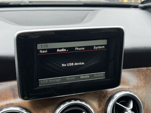 Used 2015 Mercedes-Benz GLA 250 image 20