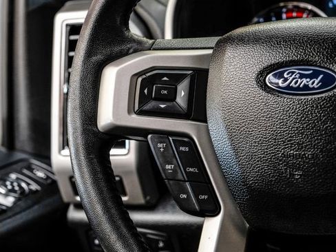 Used 2018 Ford F250 Lariat w/ Lariat Value Package image 15