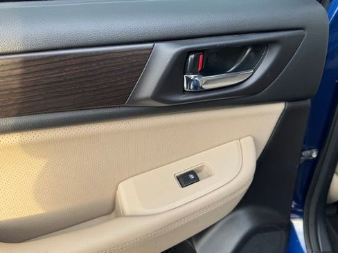 Used 2017 Subaru Legacy 3.6R Limited image 16