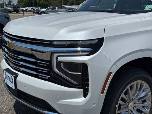 New 2025 Chevrolet Suburban Premier w/ Sun And Tow Package RWD image 2