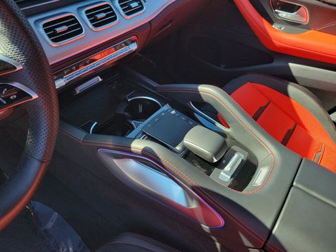 Used 2024 Mercedes-Benz GLE 53 AMG AMG GLE 53 image 33