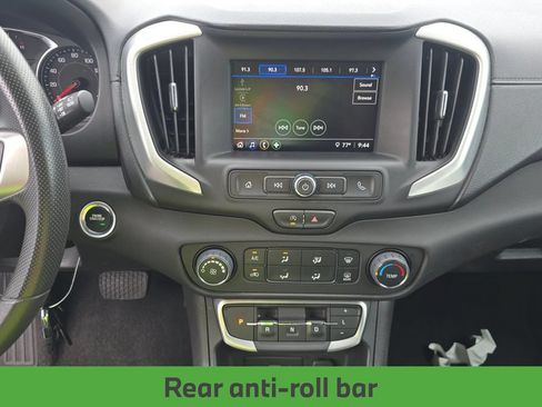 Used 2024 GMC Terrain SLE AWD/4WD image 12