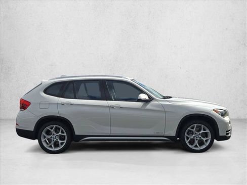 Used 2014 BMW X1 sDrive28i RWD image 4