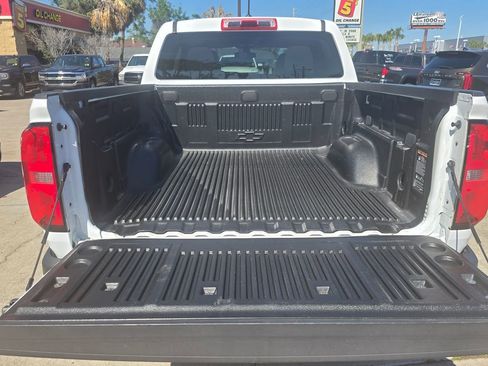 Used 2020 Chevrolet Colorado W/T w/ WT Convenience Package image 21