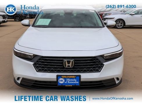 Used 2024 Honda Accord EX image 8