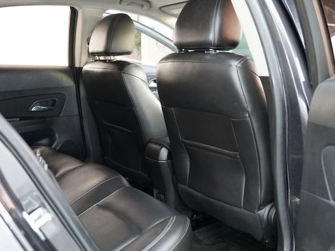 Used 2016 Chevrolet Cruze LT FWD image 29