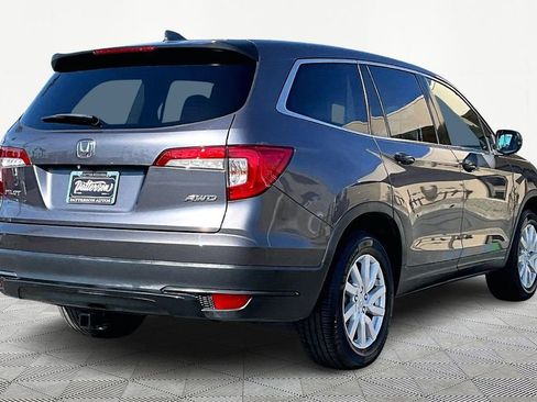 Used 2019 Honda Pilot LX image 2