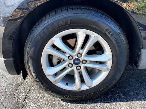 Used 2020 Ford Edge SEL FWD image 32