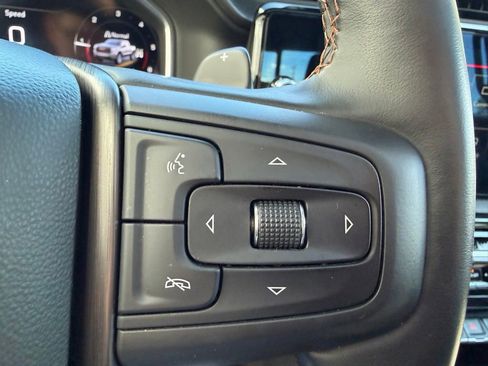 Certified 2025 GMC Sierra 1500 AT4 w/ AT4 Premium Package AWD/4WD image 25