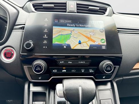 Used 2020 Honda CR-V Touring image 17