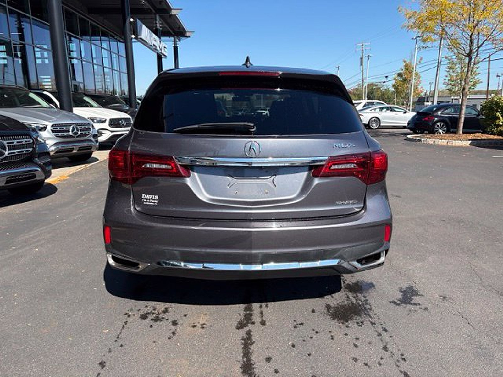 Used 2017 Acura MDX SH-AWD image 6