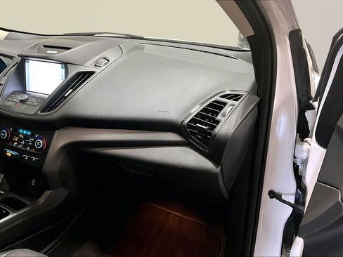 Used 2018 Ford Escape SEL w/ Canadian Touring Package image 26