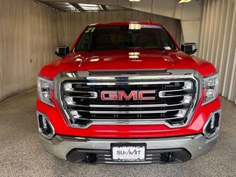 Used 2021 GMC Sierra 1500 SLT w/ SLT Premium Plus Package AWD/4WD image 8