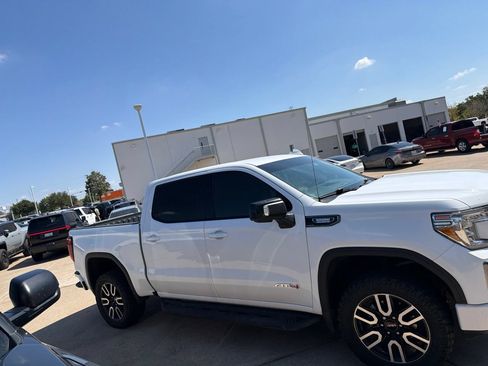 Used 2021 GMC Sierra 1500 AT4 AWD/4WD image 4