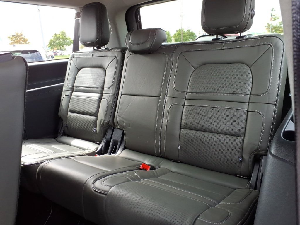 Used 2024 Lincoln Navigator L Black Label AWD/4WD image 13