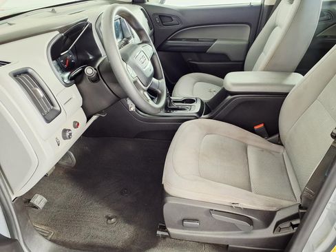 Used 2019 GMC Canyon 2WD Crew Cab w/ Convenience Package image 15