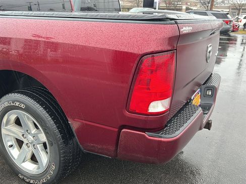 Used 2018 RAM 1500 Express w/ Express Value Package image 18