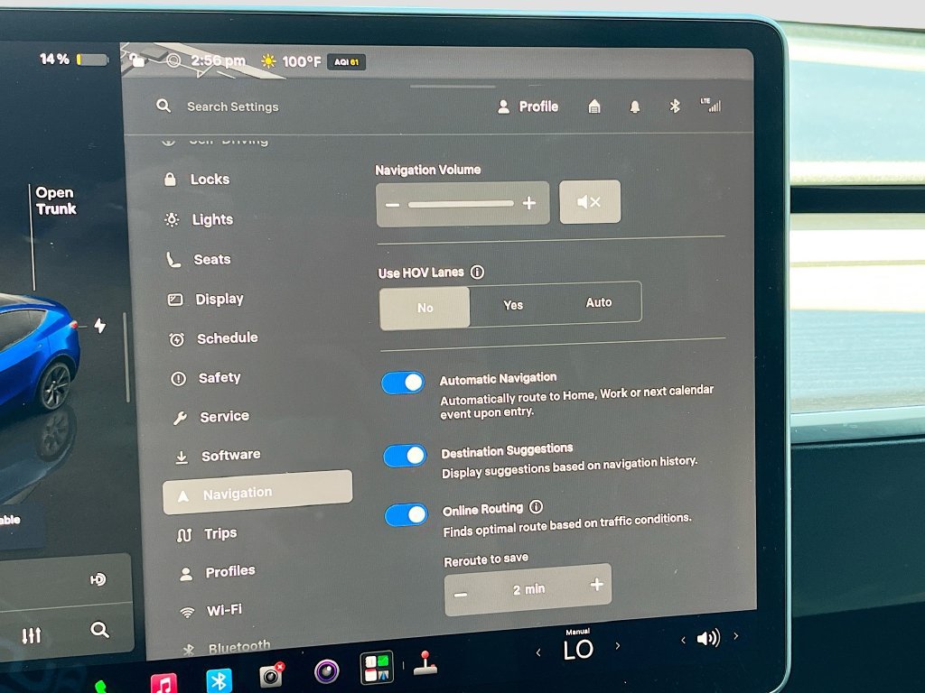 Used 2024 Tesla Model Y Long Range AWD/4WD image 12