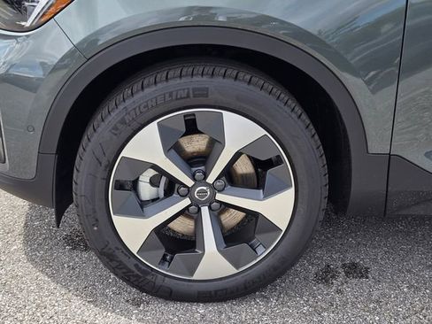 New 2026 Volvo XC40 B5 Plus w/ Protection Package Premier image 12