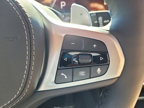 New 2026 BMW X7 xDrive40i w/ M Sport Package image 27