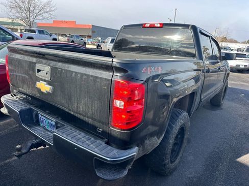 Used 2018 Chevrolet Silverado 1500 LT w/ All Star Edition image 2