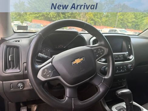 Used 2016 Chevrolet Colorado LT w/ Midnight Edition AWD/4WD image 10