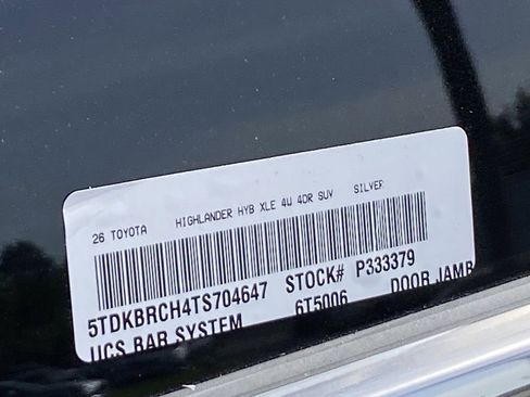 Certified 2026 Toyota Highlander XLE image 38