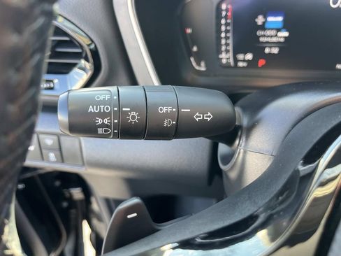 Used 2023 Honda Pilot Elite image 21